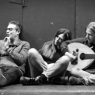 Back Stage Port Byron Illinis 